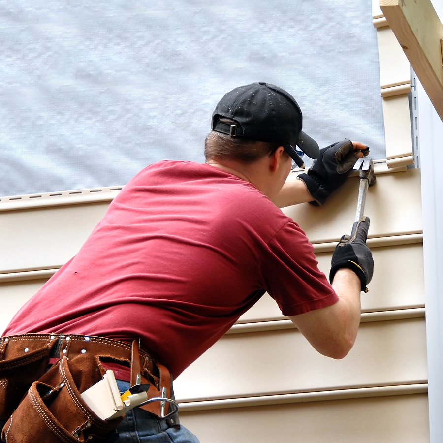 Siding contractor